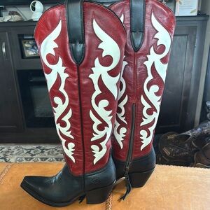 Ariat Elvira StretchFit Red and White Heeled Boots with Decorative Stitching